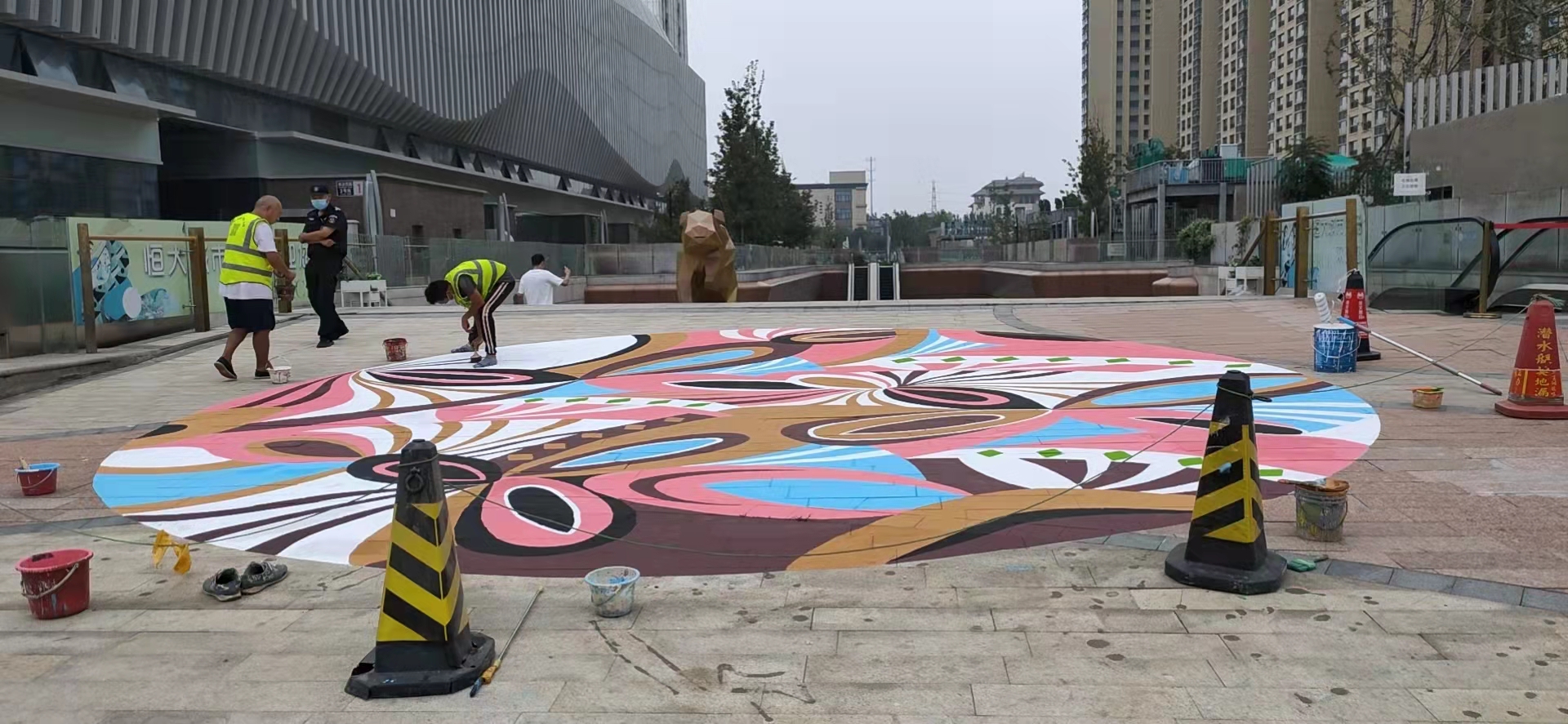 大型地面图标彩绘